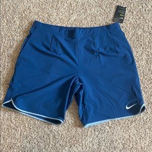 mens nike shorts.